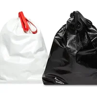 Vòng tay cuộn băng dính của Balenciaga có đáng 81 triệu đồng?