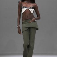 Jean Paul Gaultier hợp tác với Nicolas Di Felice của Courrèges