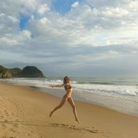 Siêu mẫu Gisele Bündchen chia sẻ bí quyết giữ gìn sắc đẹp và vóc dáng