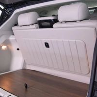 Trấn Thành tậu MPV Volkswagen Viloran, độ thêm trang bị đúng chuẩn ‘xe chủ tịch’