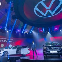 Giá từ 1,989 tỉ đồng, Volkswagen Viloran có gì hấp dẫn khách Việt?