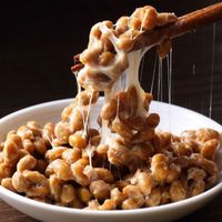 Natto, món ăn sáng và ăn xế giàu dinh dưỡng từ Nhật Bản