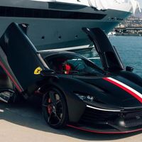 Charles Leclerc sở hữu siêu xe Ferrari Daytona SP3 hơn 2,3 triệu USD
