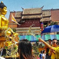 Lễ hội té nước Thái Lan