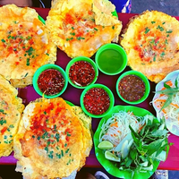 Một ngày thưởng thức đặc sản Huế