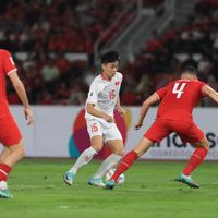 Cơ hội cuối cùng cho huấn luyện viên Troussier