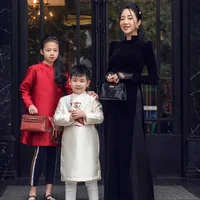 Nữ đại gia Hà Nội là mẹ 7 con, U40 được nhận xét "càng đẻ càng đẹp"