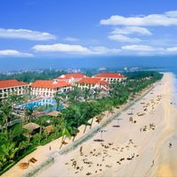 Biển Nhật Lệ tại Quảng Bình