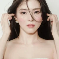Han So Hee 