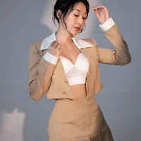 Cô giáo tiếng Anh Tiên Tinker