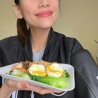 Siêu mẫu Võ Hoàng Yến ở Mỹ
