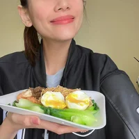 Siêu mẫu Võ Hoàng Yến ở Mỹ