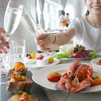 Gợi ý chọn quà 8/3 thời trang cho 12 con Giáp