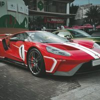 10 mẫu xe đắt nhất