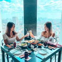 10 nhà hàng 5 sao TpHCM
