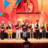 Hành trình yêu "bí mật" của Hoàng Thuỳ Linh - Đen Vâu