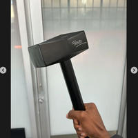 Tesla ra mắt... búa tạ CyberHammer: Thiết kế cực chất lấy cảm hứng từ Cybertruck, giới hạn chỉ có 800 chiếc