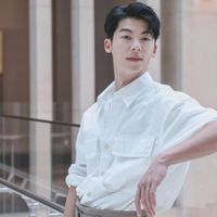 "Nam thần thanh xuân" Hứa Quang Hán