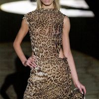 Roberto Cavalli, bậc thầy về họa tiết qua đời ở tuổi 83