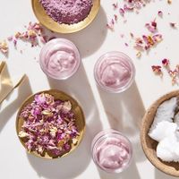Mặt nạ từ bột hoa hồng