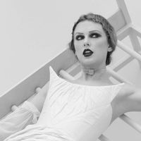 MV Fortnight của Taylor Swift với gam màu đen trắng