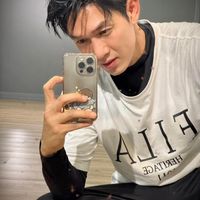Anh trai say hi