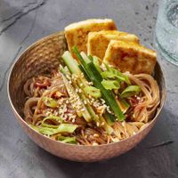 Mì lạnh Hàn Quốc