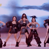 Suni Hạ Linh "lột xác" ở Công 1 Đạp gió