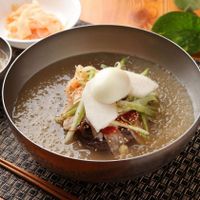 Mì lạnh Hàn Quốc