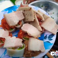 Bánh ướt cuốn tôm chua Huế