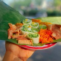Bánh ướt cuốn tôm chua Huế