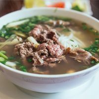 Các món Việt phải thử của chuyên gia Michelin.