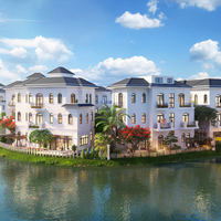 vinhomes royal island ở đâu