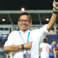 Phỏng vấn HLV Hoàng Anh Tuấn: “Ghế HLV đội tuyển quốc gia không phải ai cũng ngồi được”