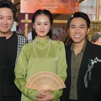 Diễn viên Anh Đức cầu hôn bạn gái kém 12 tuổi.