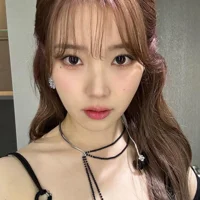 iU và Lee Jong Suk