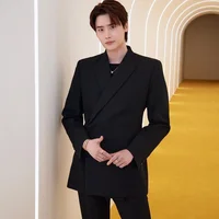 iU và Lee Jong Suk