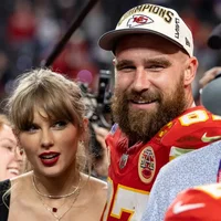 Taylor Swift trở thành tỉ phú chỉ bằng việc viết nhạc và biểu diễn