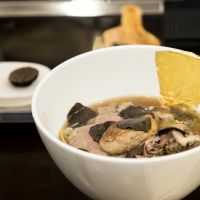 Tô phở giá gần 4 triệu có gì đặc biệt?