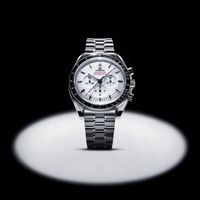 Omega ra mắt phiên bản Speedmaster Moonwatch với phong cách mặt số mới