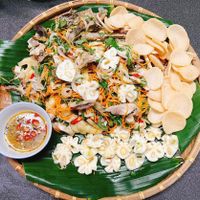 Gỏi gà măng cụt 