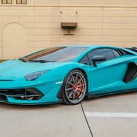 Giá xe Lamborghini