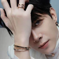 Isaac: ‘Tôi không ngại mắc lỗi tại Anh Trai Say Hi’