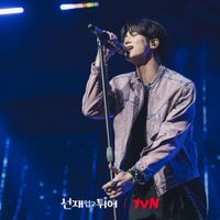Byeon Woo Seok đắt show nhờ thành công của phim "Cõng anh mà chạy"