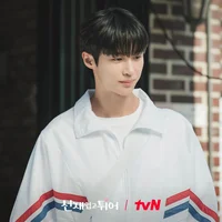 Byeon Woo Seok đắt show nhờ thành công của phim "Cõng anh mà chạy"