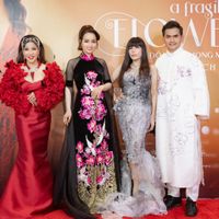 Cuộc đời Đức Tiến: Từ bỏ ánh hào quang để sống bên vợ