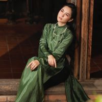 Ca sĩ Duyên Quỳnh