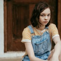 Diễn viên Emma Myers