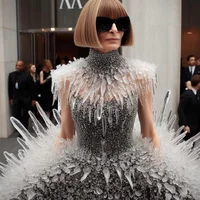 Nữ chủ Met Gala kiếm hơn 50 tỷ mỗi năm, ăn bữa trưa 2 triệu có gì khác người thường?