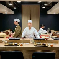 Hộp cơm omakase giá gần 2 triệu được ship tận nhà khiến dân mạng "sôi sục": Thế này thì mất một nửa giá trị rồi còn gì?